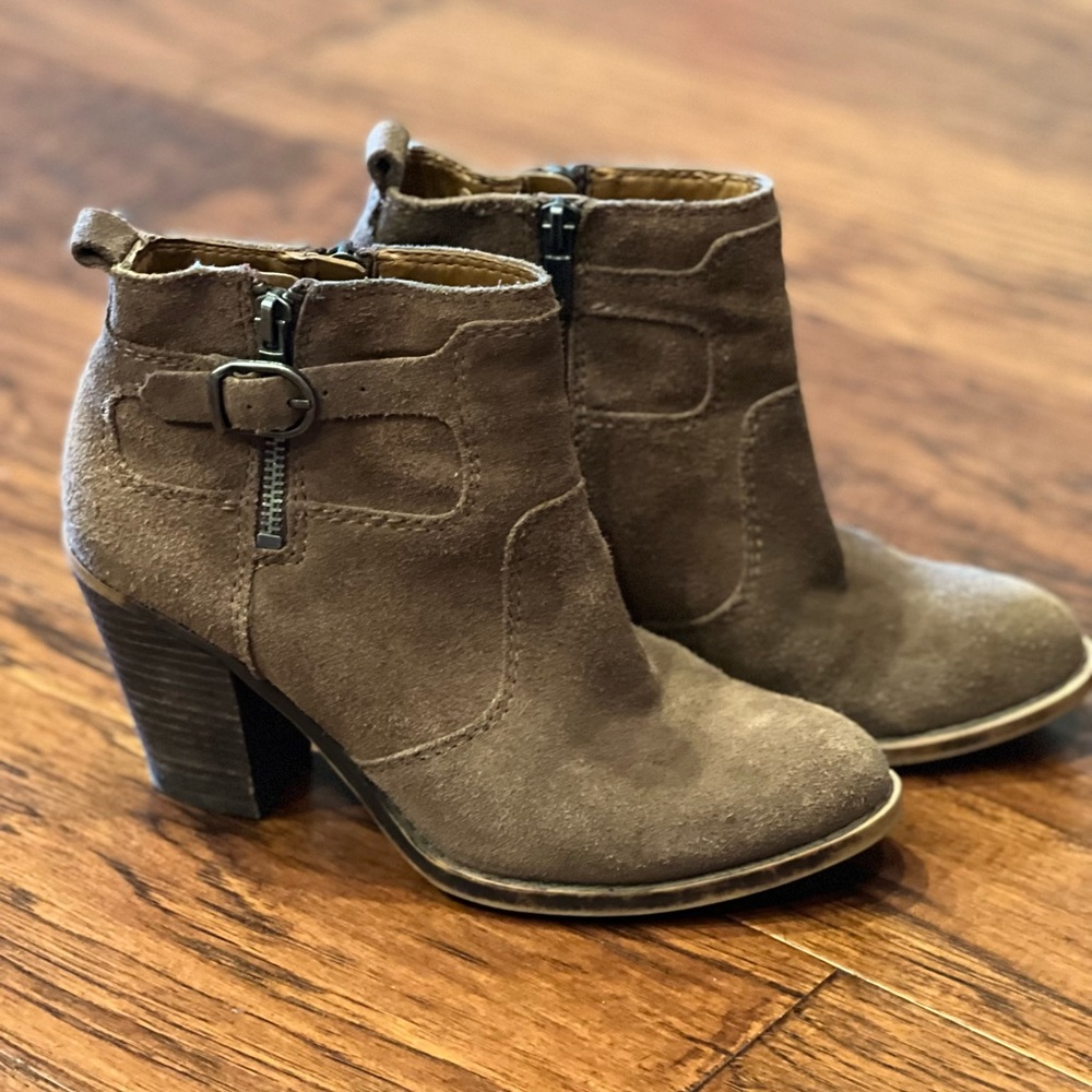 Lucky Brand Heeled Boot